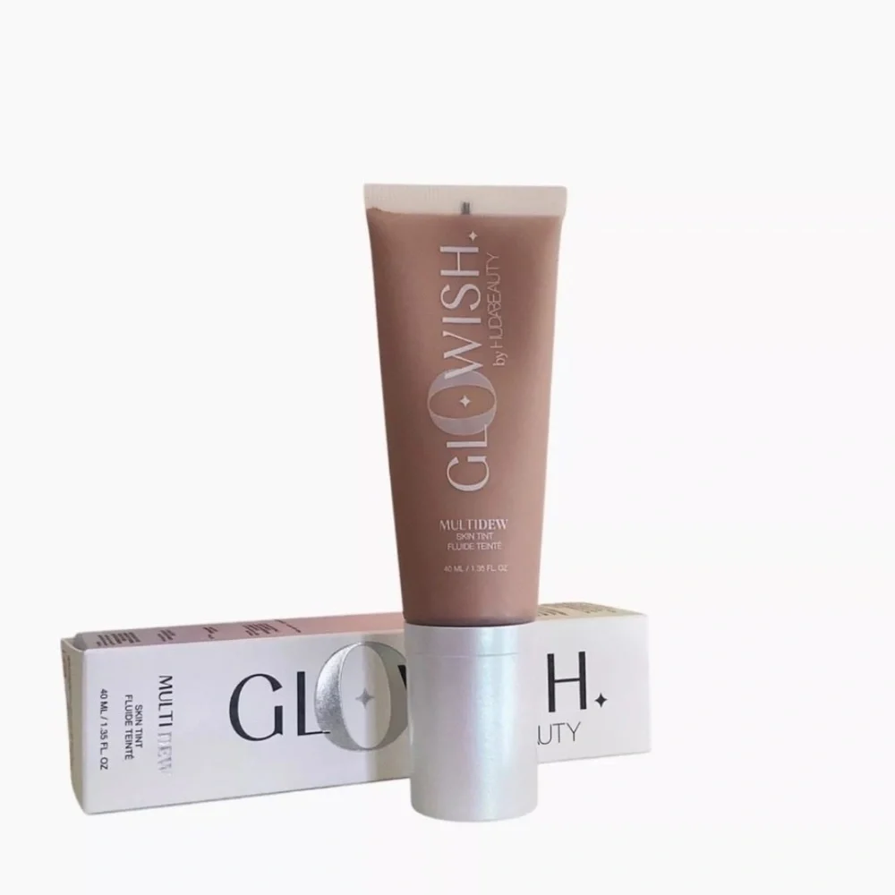 Glowish Huda Beauty MultiDew Foundation - Medium Tan - Picture 1 of 1